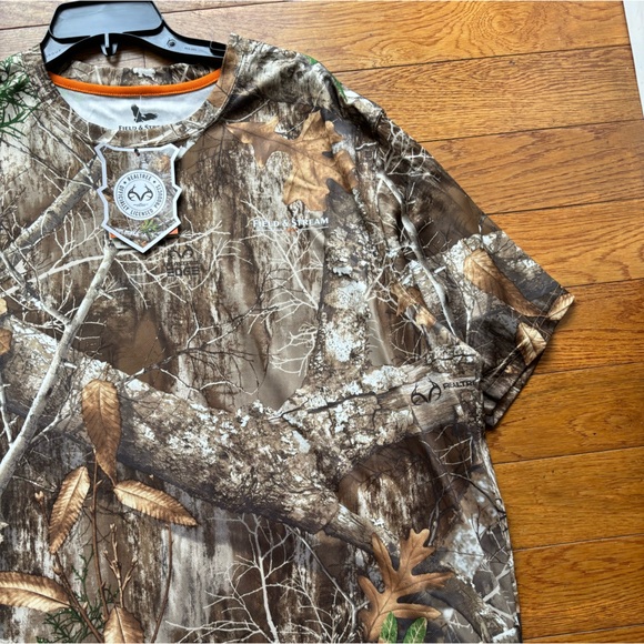 NWT Men’s XXL Field & Stream Camo Performance Short Sleeve - Picture 2 of 7